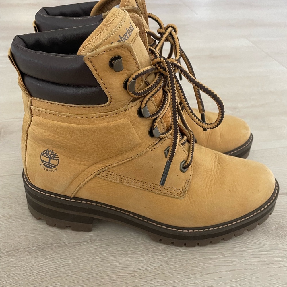 Timberland Boots waterproof woman’s sz8